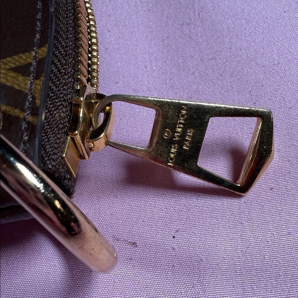 Louis Vuitton Odeon Monogram Brown and Black Shoulder Bag - Picture 6 of 16